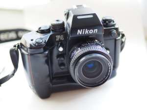 Nikon F4s — репортёрский плёночный флагман 1988 года
