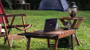 Lenovo показала концепт Yoga Solar PC с солнечной панелью, встроенной в крышку ноутбука