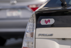 Новая эра поддержки: что стоит за партнерством Lyft и Anthropic?