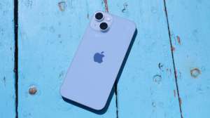 Bloomberg: Apple запустит продажи обновлённого iPhone SE в конце февраля
