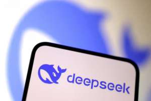 Мобильное приложение DeepSeek недоступно для загрузки из магазинов App Store и Google Play
