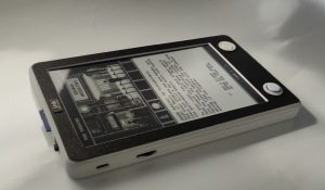 Игровой планшет на базе E Ink и ностальгия 80-х
