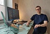 «Пап, ты уже старый для этого»: как я в 40 лет ушёл из редакторов во фронтенд-разработчики